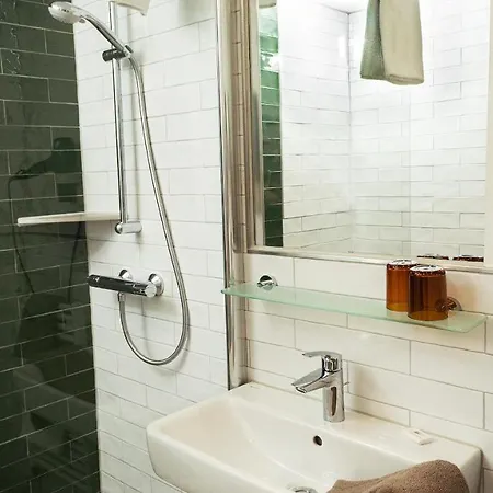 Hotell Alter Kreisbahnhof 3*