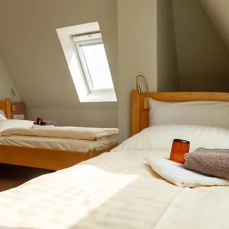 Alter Kreisbahnhof Hotell 3*