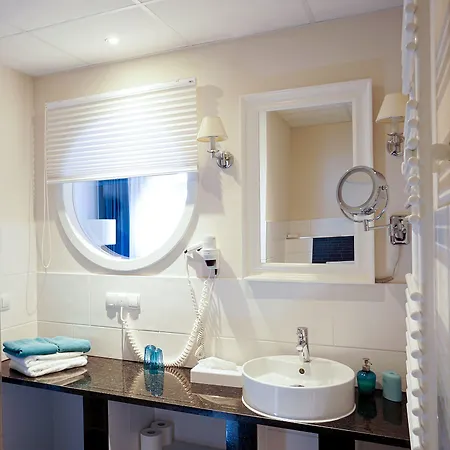 Alter Kreisbahnhof Hotell 3*