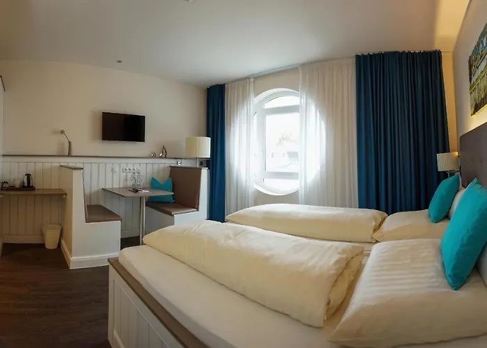 Alter Kreisbahnhof Hotel 3*