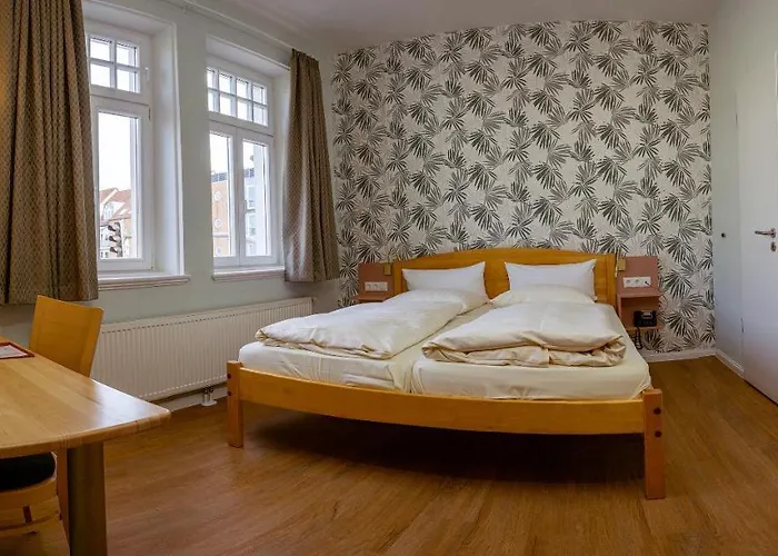 Hotel Alter Kreisbahnhof 3*