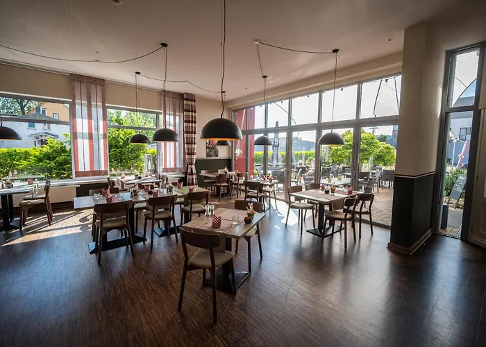 Hotel Alter Kreisbahnhof 3*