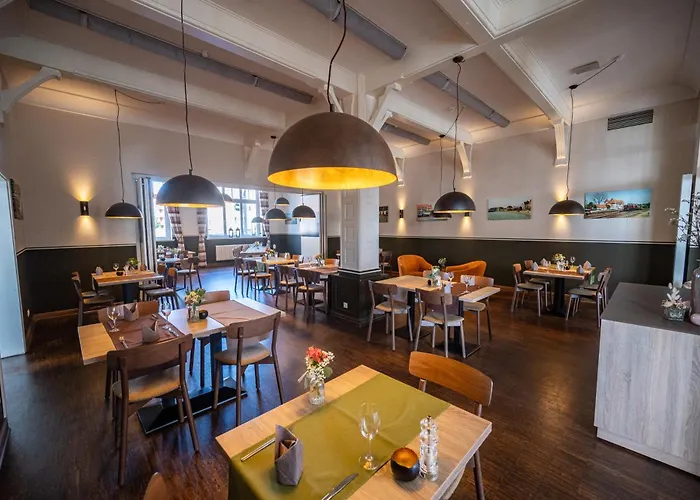 Alter Kreisbahnhof 3*