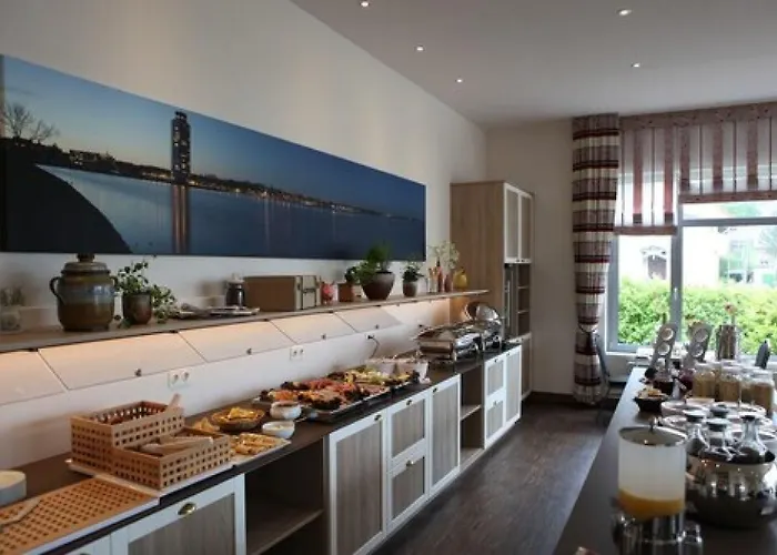 Alter Kreisbahnhof 3*