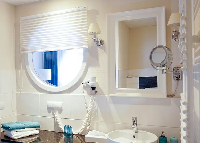 Alter Kreisbahnhof Hotel 3*